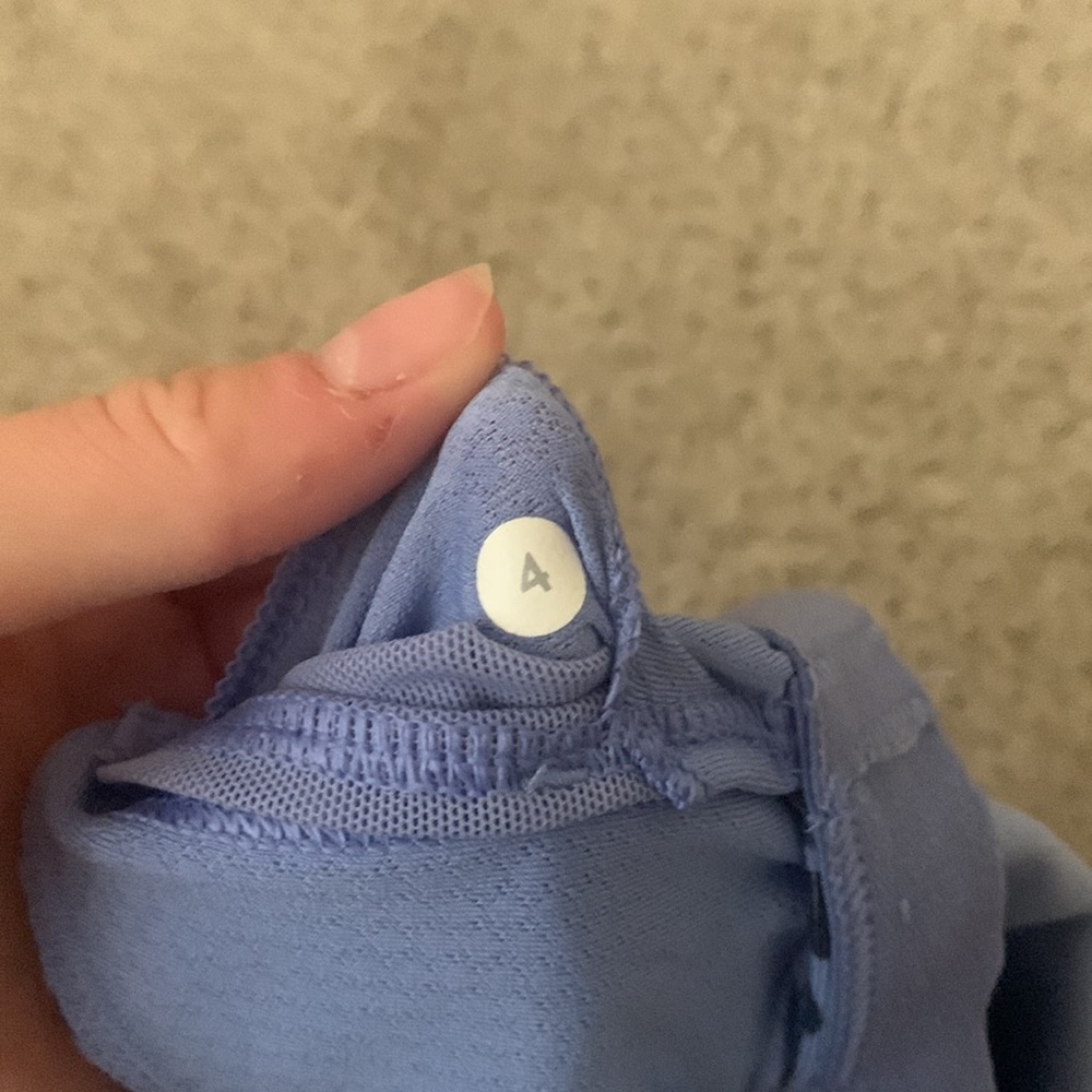 lululemon purple top - Picture 3 of 3